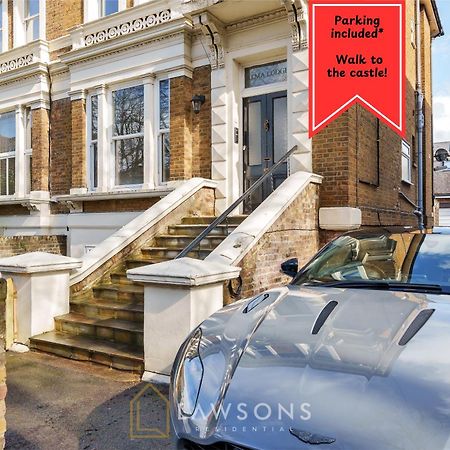 Stylish Living By Lawsons - 3 En Suites Windsor Luaran gambar