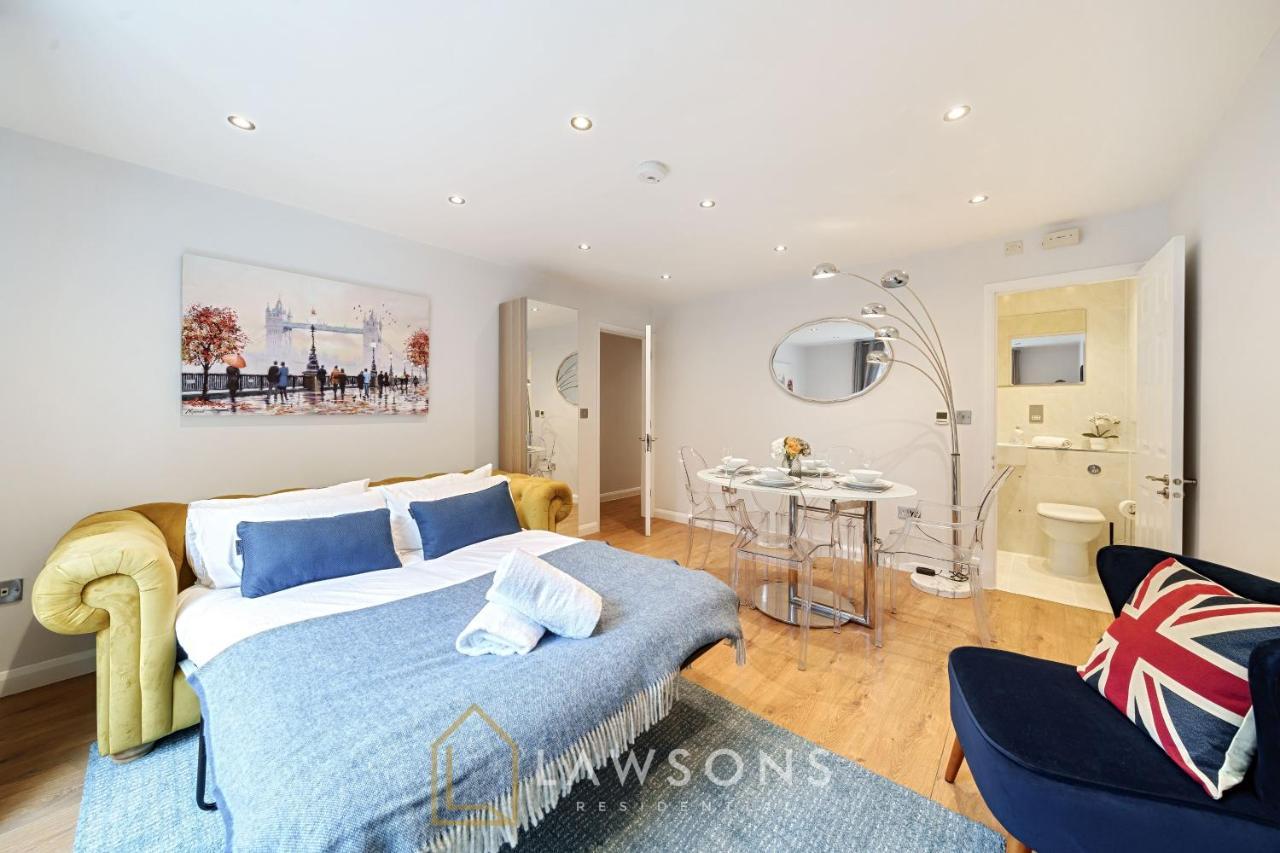 Stylish Living By Lawsons - 3 En Suites Windsor Luaran gambar